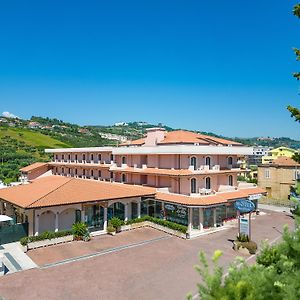 Hotel Villa Elena